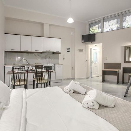 Del Sol #2 Meteora Luxurious Family Suites 칼람파카 외부 사진
