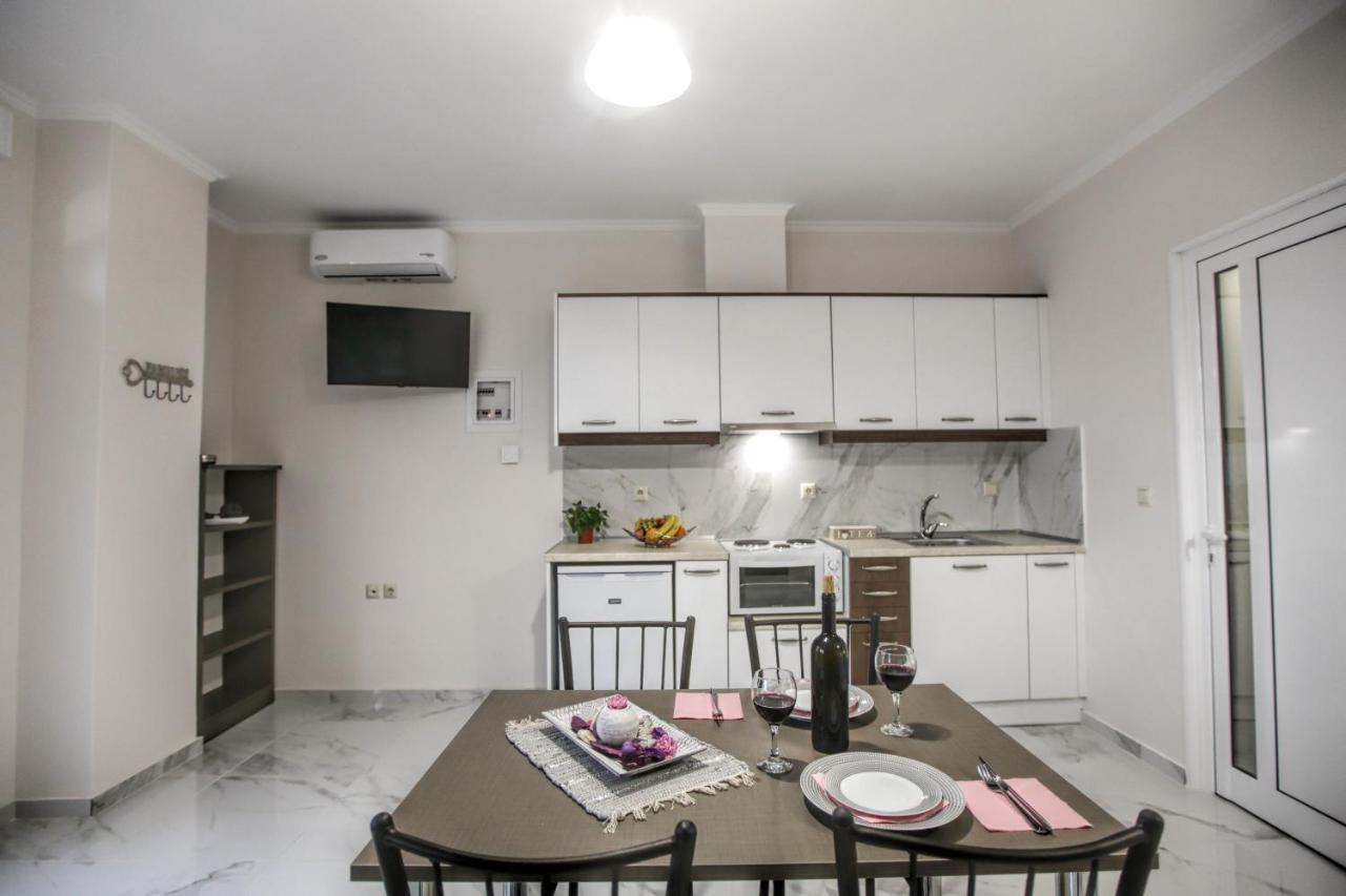 Del Sol #2 Meteora Luxurious Family Suites 칼람파카 외부 사진