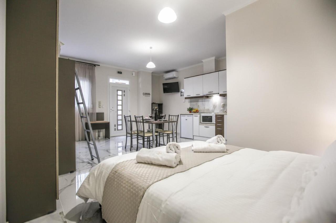 Del Sol #2 Meteora Luxurious Family Suites 칼람파카 외부 사진