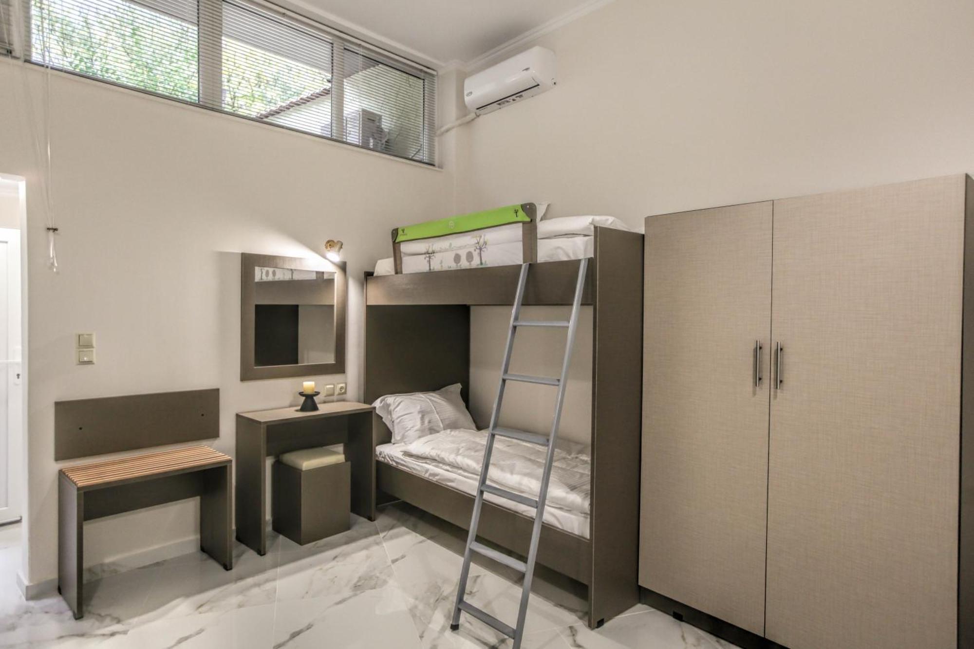 Del Sol #2 Meteora Luxurious Family Suites 칼람파카 외부 사진